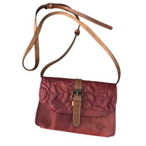 PATRICIA NASH Torri Tooled Wine Red Italian Leather Floral Crossbody Bag ( S426)